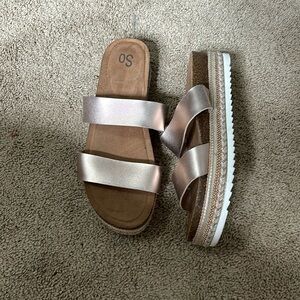 women’s sandals